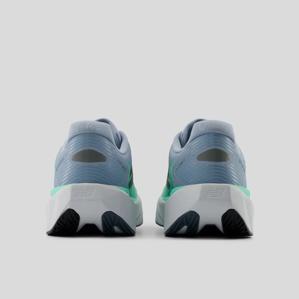 Tênis New Balance Fuelcell Rebel V5 Cinza Verde
