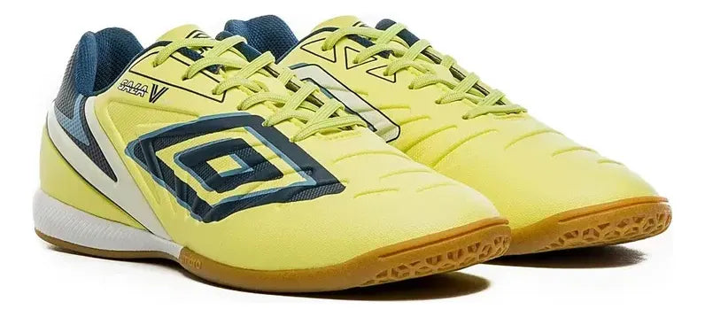 Chuteira Umbro Sala V Club Futsal Oficial - VERDE